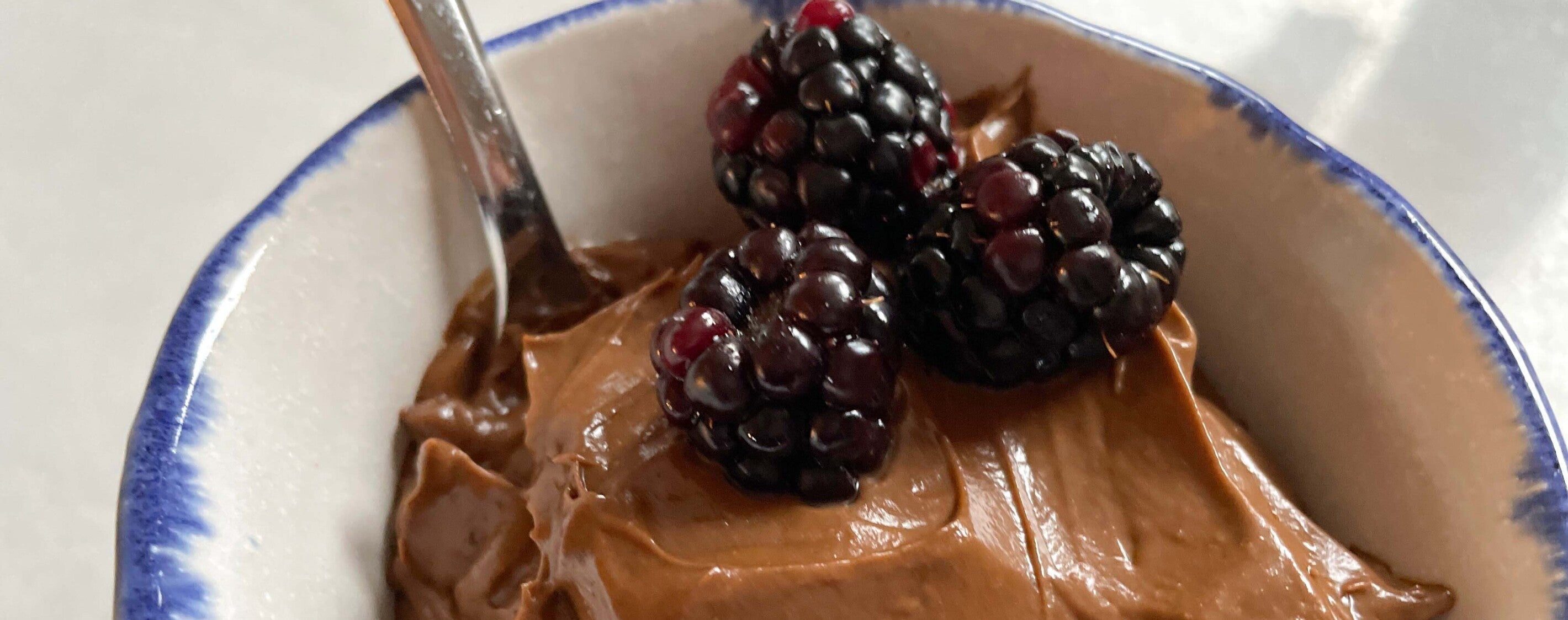 Valentine’s Day Vegan Chocolate Avocado Mousse